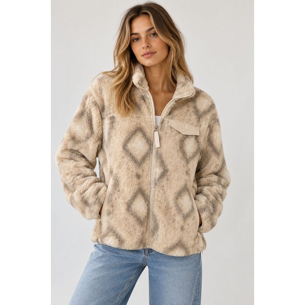 GERRY Plush Pile Zippered Jacket Almond Rain Large NEW NWT